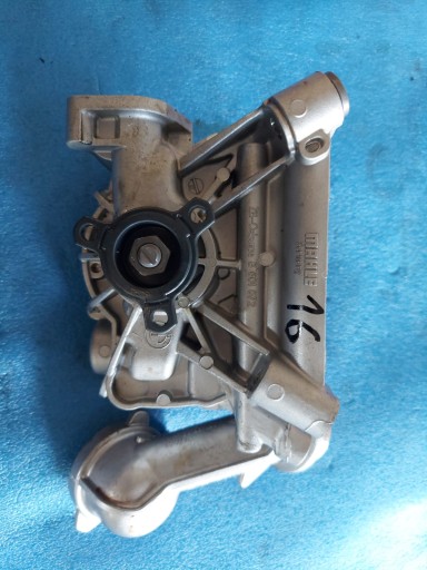 Ölpumpe 8601072 BMW G11 G12 G30 750 N63B44C