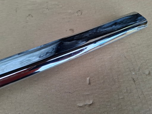 moulding, chrom below lampe right HONDA CRV V 22R