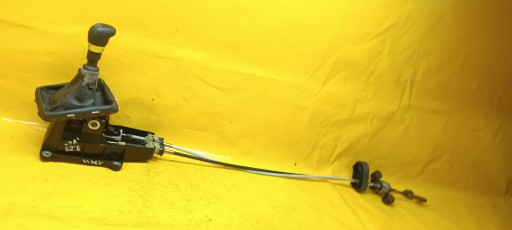 Домкрат + посилання SIGNUM 3,2 B V6 012992717 02-05r