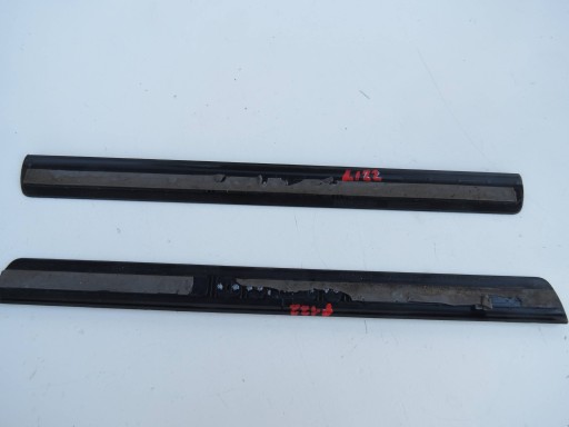 moulding threshold left right VOLVO V70 III 8659960