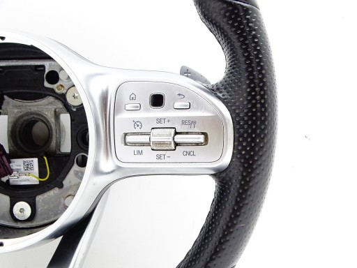 lenkrad MULTI Leder Schaltwippen MERCEDES A W177 CLA W118 AMG A0004604602