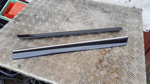 MERCEDES W220 moulding door left rear part 197 black