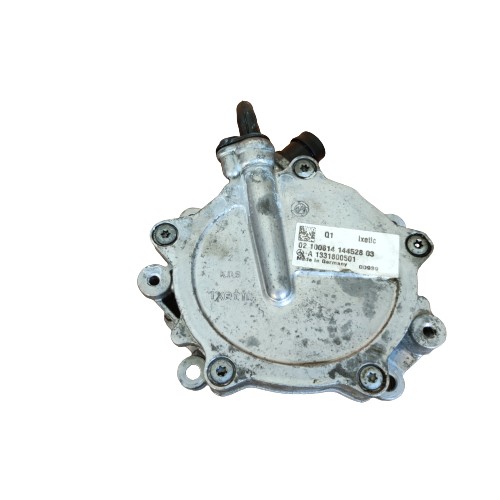 A1331800501 - MERCEDES GLA CLA AMG 2.0 T A45 вакуумный насос