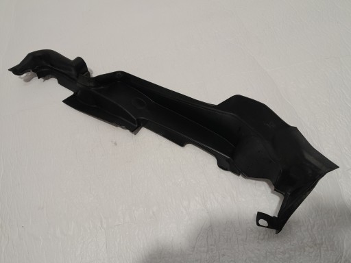 AUDI A4 B9 LIFT SEDAN kryt blatníku levá 8W0821169