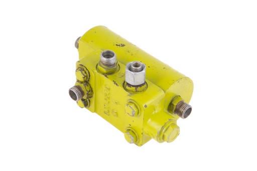 817496.0 гідравлічний клапан