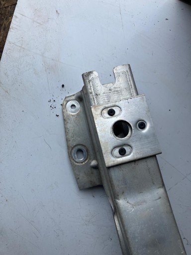 sider below of a bumper front RENAULT LATITUDE