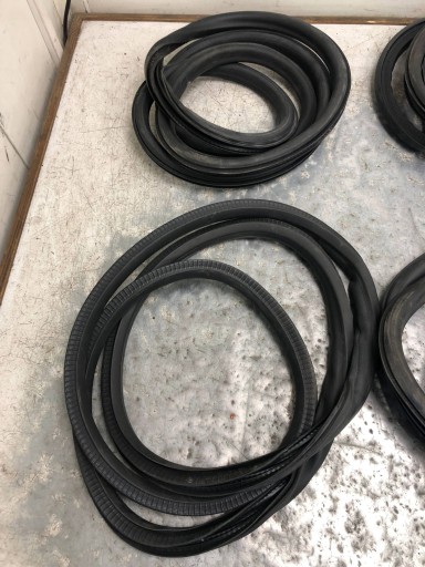 Dichtsatz USZCZELKI Tür KOMPLET OPEL MERIVA B LIFT 13266918