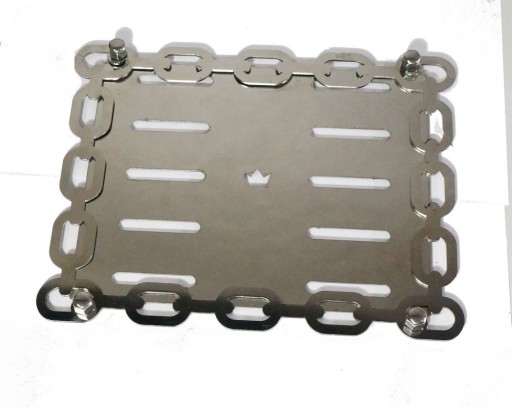 МЕТАЛЕВА РАМКА НОМЕРНОГО ЗНАКА З НЕРЖАВІЮЧОЇ СТАЛІ