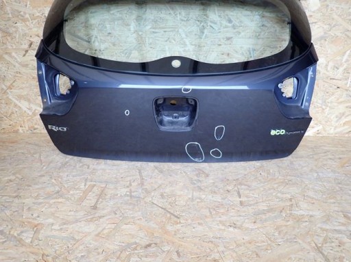 KIA RIO 11- boot doors rear part