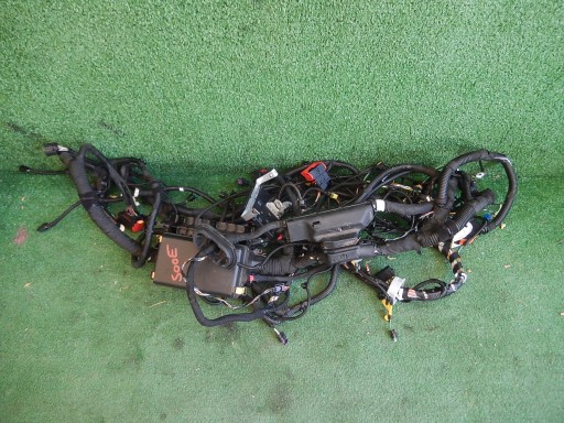 УСТАНОВКА БЛОКА ПРЕДОХРАНИТЕЛЕЙ FIAT 500E 2023 г.