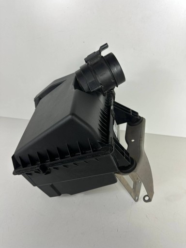 Mercedes-Benz GLA W156 2017 cover of a filter, air A6070900301