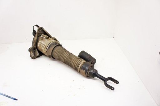 3W06160400 - Ir273 bentley flying spur и левый передний амортизатор