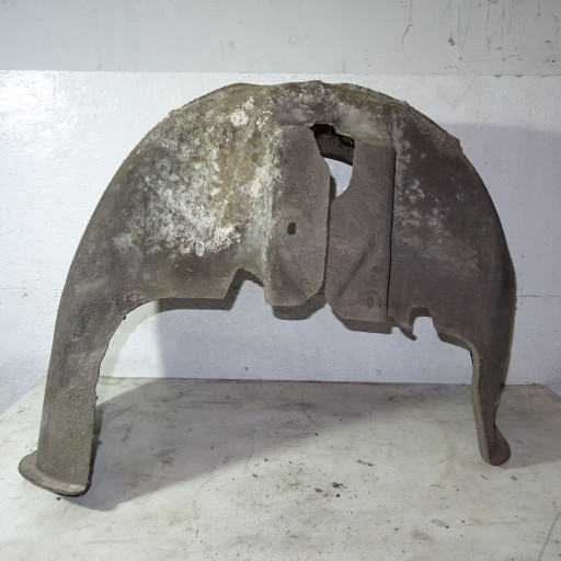 AUDI A5 mudguard rear part right