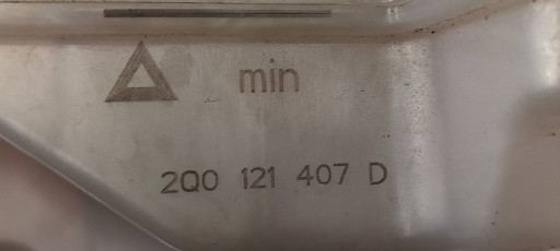 réservoir eau 2Q0121497D SKODA KAMIQ