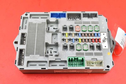 Блок запобіжників bcm dx23-14d628-af jaguar xf x250 2.2 td 200km 11-15