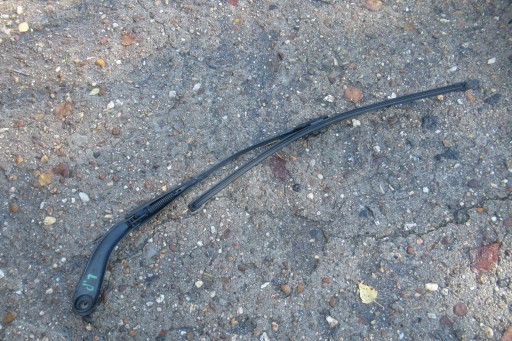 BMW F30 wiper arm front left right KPL 7260469 7260474