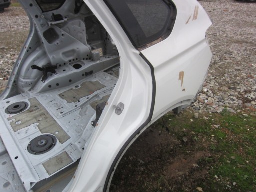 BMW X5 F15 parafango posteriore FIANCO LONGHERONE sinistra posteriore A 300 ALPINWEISS 3