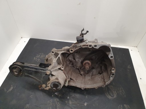 RENAULT Twingo 1.2 JB1518 Коробка передач