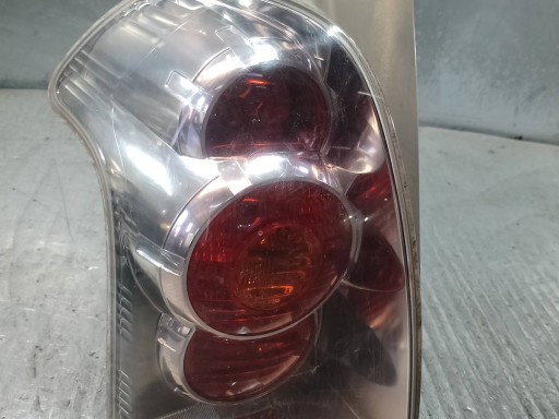 Ліва задня лампа Toyota Corolla Verso II 0F-01