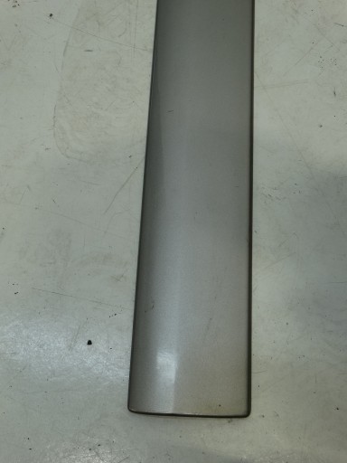 moulding door side right front VW T5 T6 MULTIVAN TRANSPORTER 7H5853072B