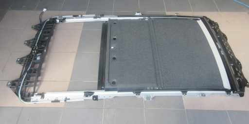 Шторка люка PANORAMA AVENSIS T27 универсал