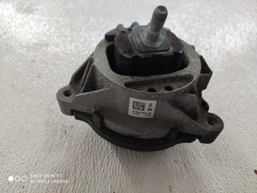 BMW F20 F21 F30 F31 1.6B engine mount right 6854252