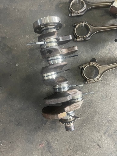 Vw audi seat підшипник вала 1.0 tsi 04e105209a