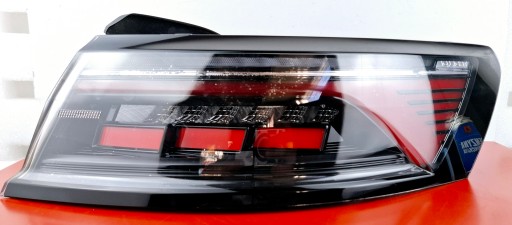 Volkswagen arteon lift правый задний фонарь 3g8945208n поврежден хром