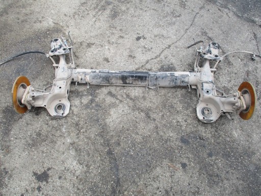 1,6HDI - Задний мост opel crossland 1.6 hdi