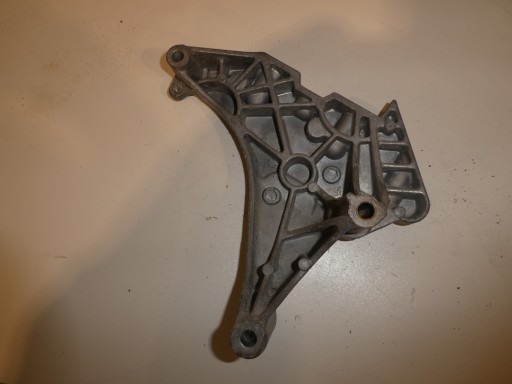 holder engine mount VW TOURAN 2.0 TDI 03L199207