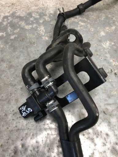 pumpa vode prijenos AUDI Q5 LIFT 8R0265348Q 8R0261153A