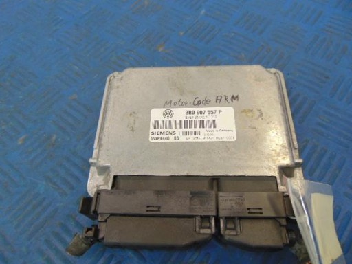 Volkswagen passat b5 estate 1.8 8v комп'ютер двигуна 3b0907557p