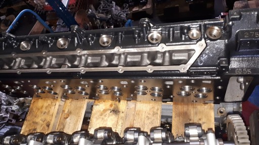 51031006758 - Головка автобуса MAN TGX TGS D15