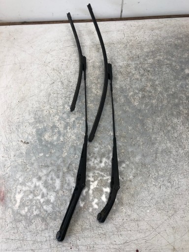 wiper arms AUDI A4 B8 8K1955407 8K1955408 EUROPA