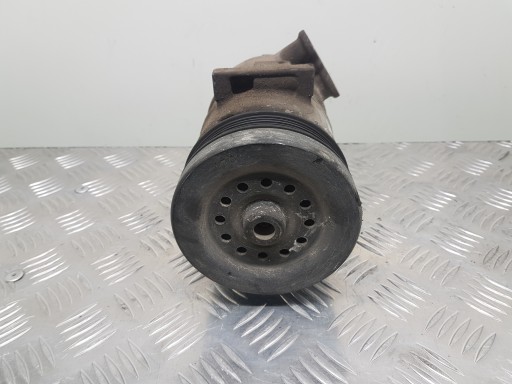 kompresor klimatizace OPEL CORSA D 55701200