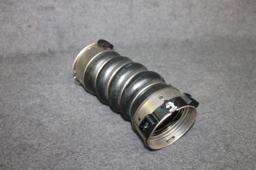BMW F07 F10 F11 F01 F02 3.0D N57N - rohr DOLOT Turbolader - 8513451