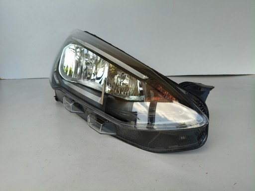 lámpa jobb REFLEKTOR FORD FOCUS MK4 18- LED