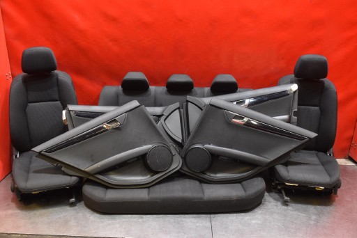 Sitz Sitze Seite Seiten KOMPLET EU MERCEDES C-KLASA W204 Sedan 07-12
