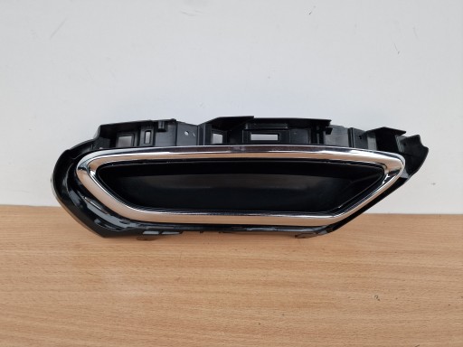 3G0807763 - VW PASSAT B8 левый выпускной наконечник заглушка 3G0