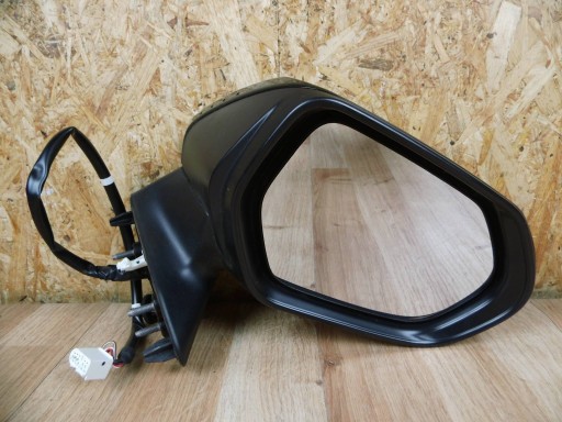 Toyota Yaris Cross 2020-2025 mirror right 6-PIN