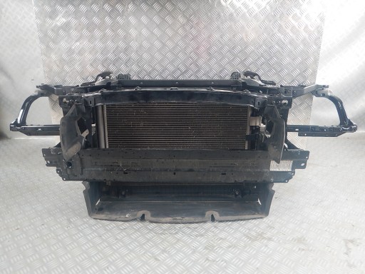 JAGUARGX73-13N079 - Jaguar XE R-Sport x760 2.0D Репрезентация переднего пояса передние холодильники передние холодильники