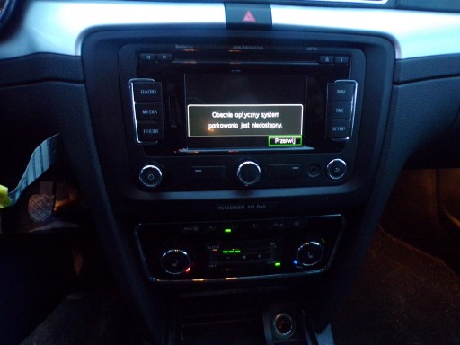 RADIO radio CD AUX MP3 NAVI TELEFON 3T0035192E SKODA SUPERB 2 II