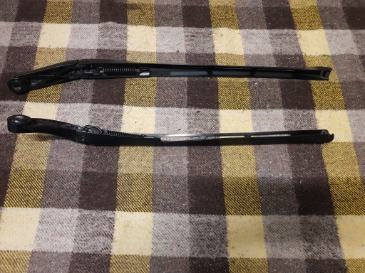 3W1955410, 3W1955409A - РЫЧАГИ СТЕКЛООЧИСТИТЕЛЯ КОМПЛЕКТ BENTLEY GT GTC