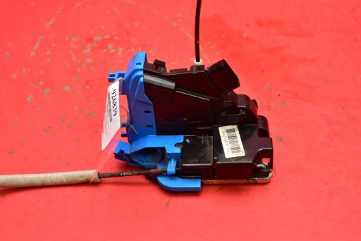 lock door right rear part rear 81420-A2100 KIA CEED 2 II KOMBI 12-15