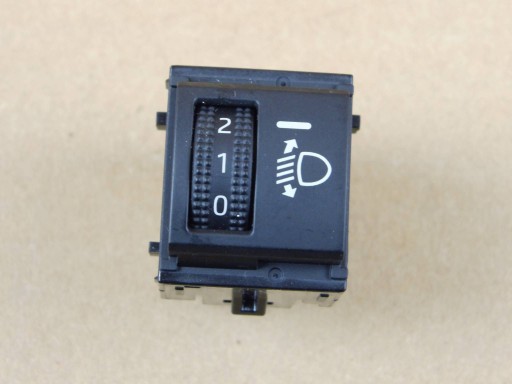 Toyota Corolla E21 button switch control poziomowania of the lights