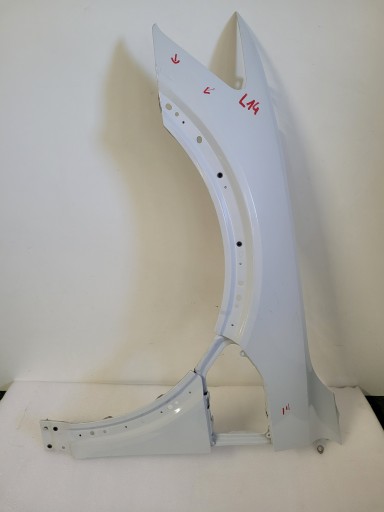 L14 - Левое переднее крыло audi etron e-tron 4k 4ke