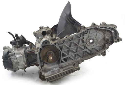 Piaggio MP3 125 впорскування-двигун