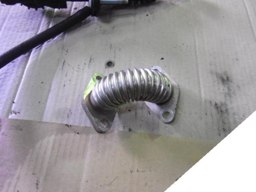 OPEL VECTRA C SIGNUM 3.0 CDTI ТРУБКА РАДІАТОРА