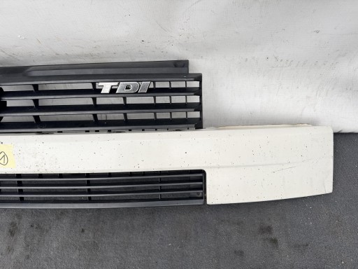 VW TRANSPORTER T4 obična wersja 96- maska obloga hladnjaka bijeli