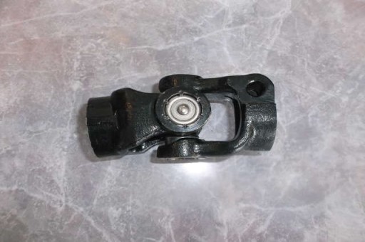 40.626.0.000 - ШАРНІР РУЛЬОВОГО ВАЛУ